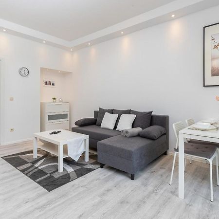 Apartments Riviera Swietojanska By Noclegi Renters Gdynia Bagian luar foto